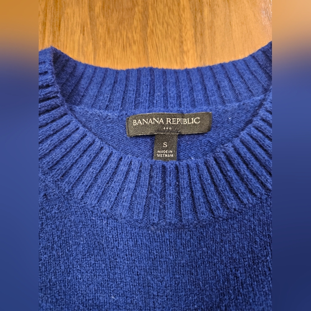 Banana Republic Blue 100% Cotton Knit Sweater - Picture 2 of 8